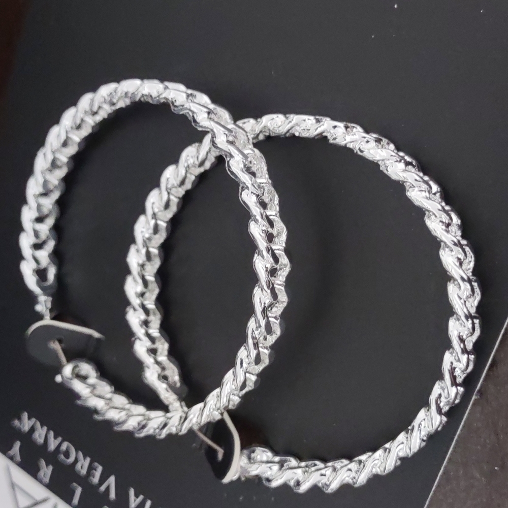 Earrings - Picture 3 of 4